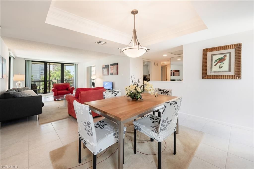 4551 Gulf Shore Blvd N, Unit 306, Naples, FL 34103 Photo