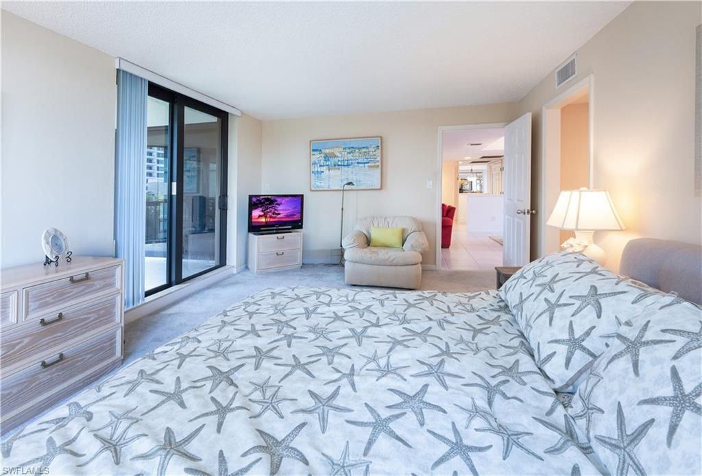 4551 Gulf Shore Blvd N, Unit 306, Naples, FL 34103 Photo