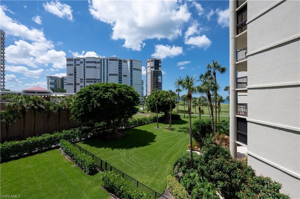 4551 Gulf Shore Blvd N, Unit 306, Naples, FL 34103 Photo