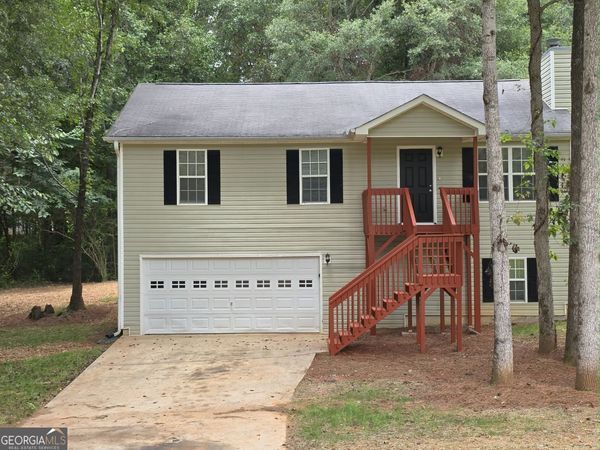 186 S Red Oak Way, Temple, GA 30179