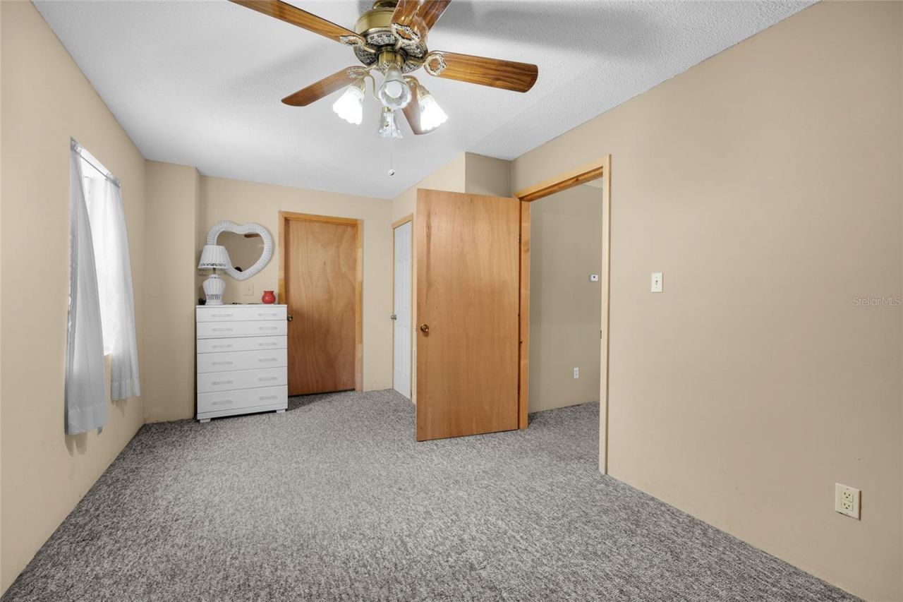 4250 NW 81st Lane, Bell, FL 32619 Photo