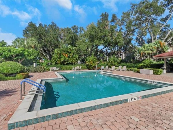 4600 Flagship DR, Unit 201, FORT MYERS, FL 33919