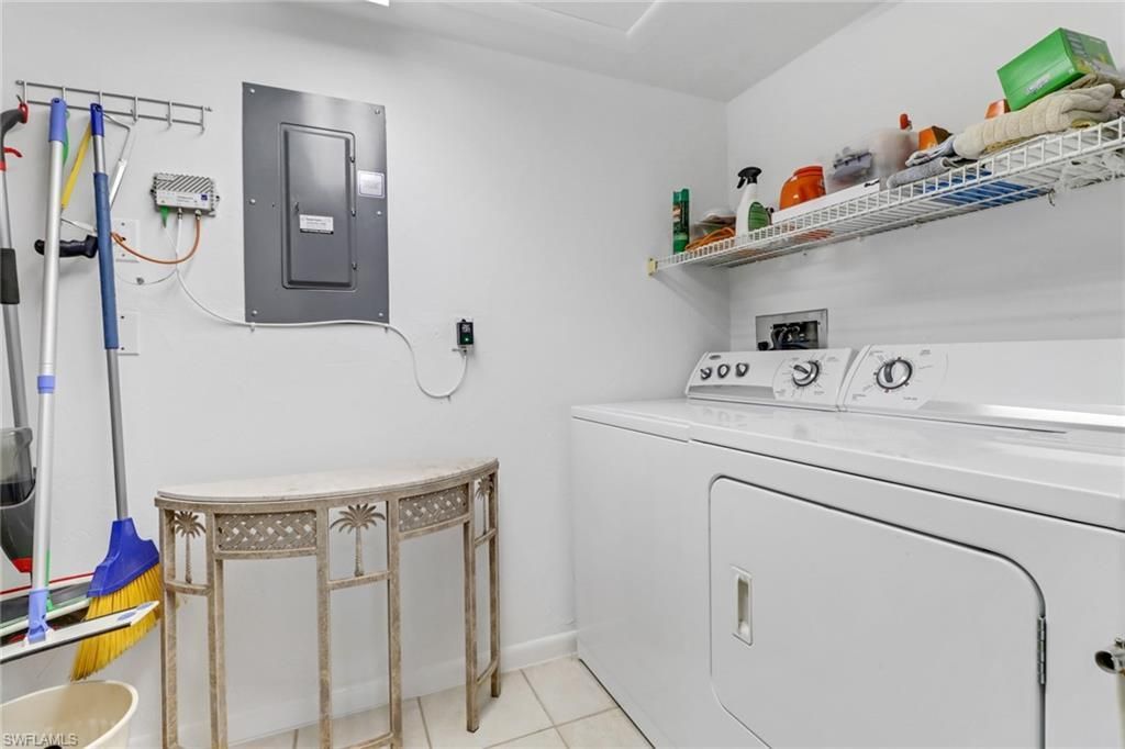 4600 Flagship Dr, Unit 201, Fort Myers, FL 33919 Photo