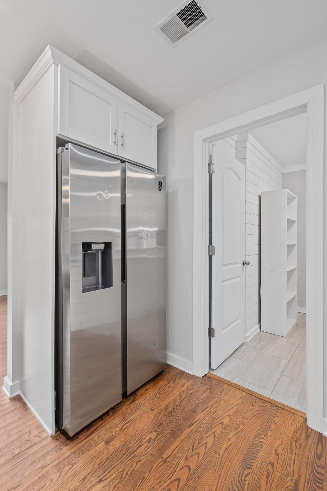 1359 Whitehouse Boulevard Photo 14