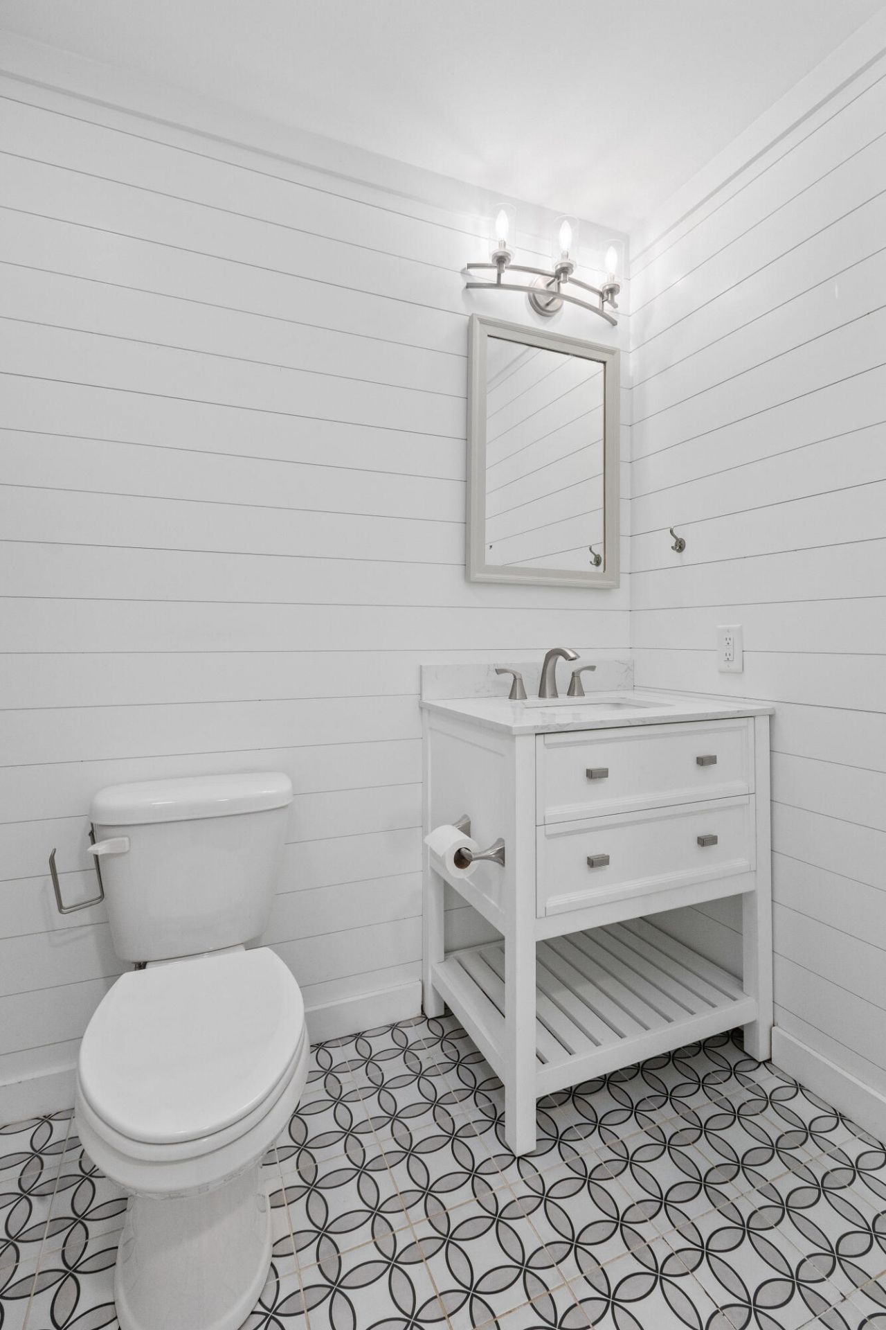 1359 Whitehouse Boulevard Photo 29