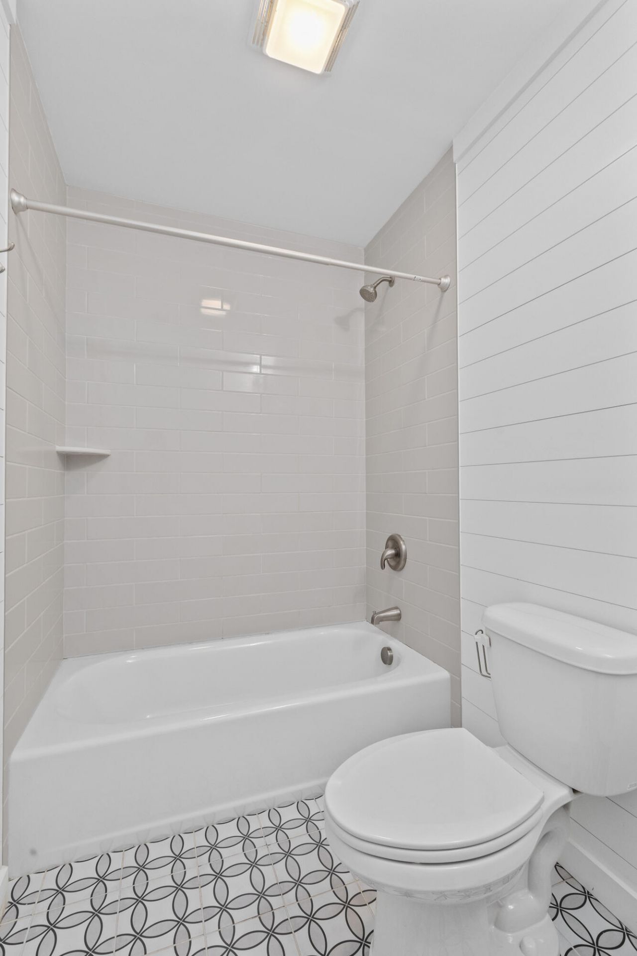 1359 Whitehouse Boulevard Photo 30