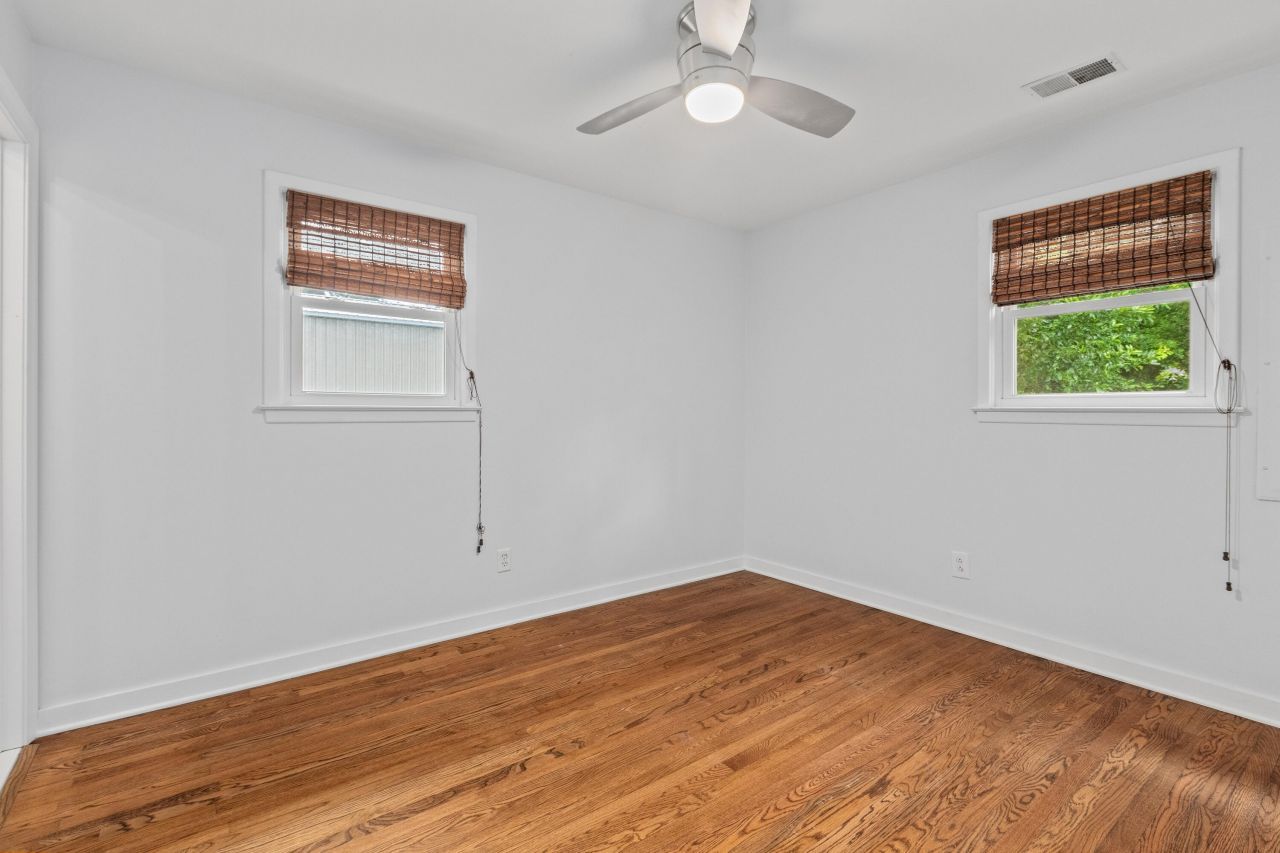 1359 Whitehouse Boulevard Photo 31