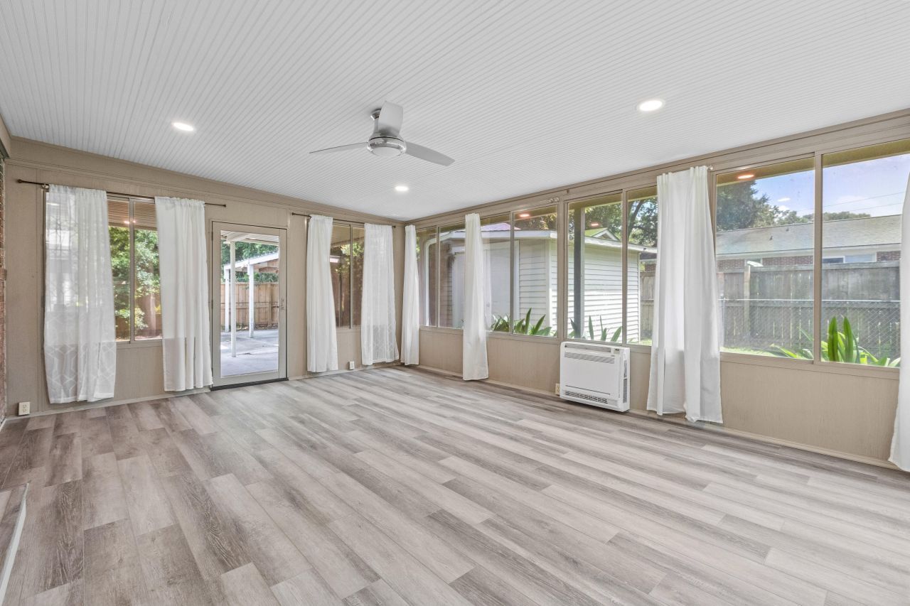 1359 Whitehouse Boulevard Photo 37