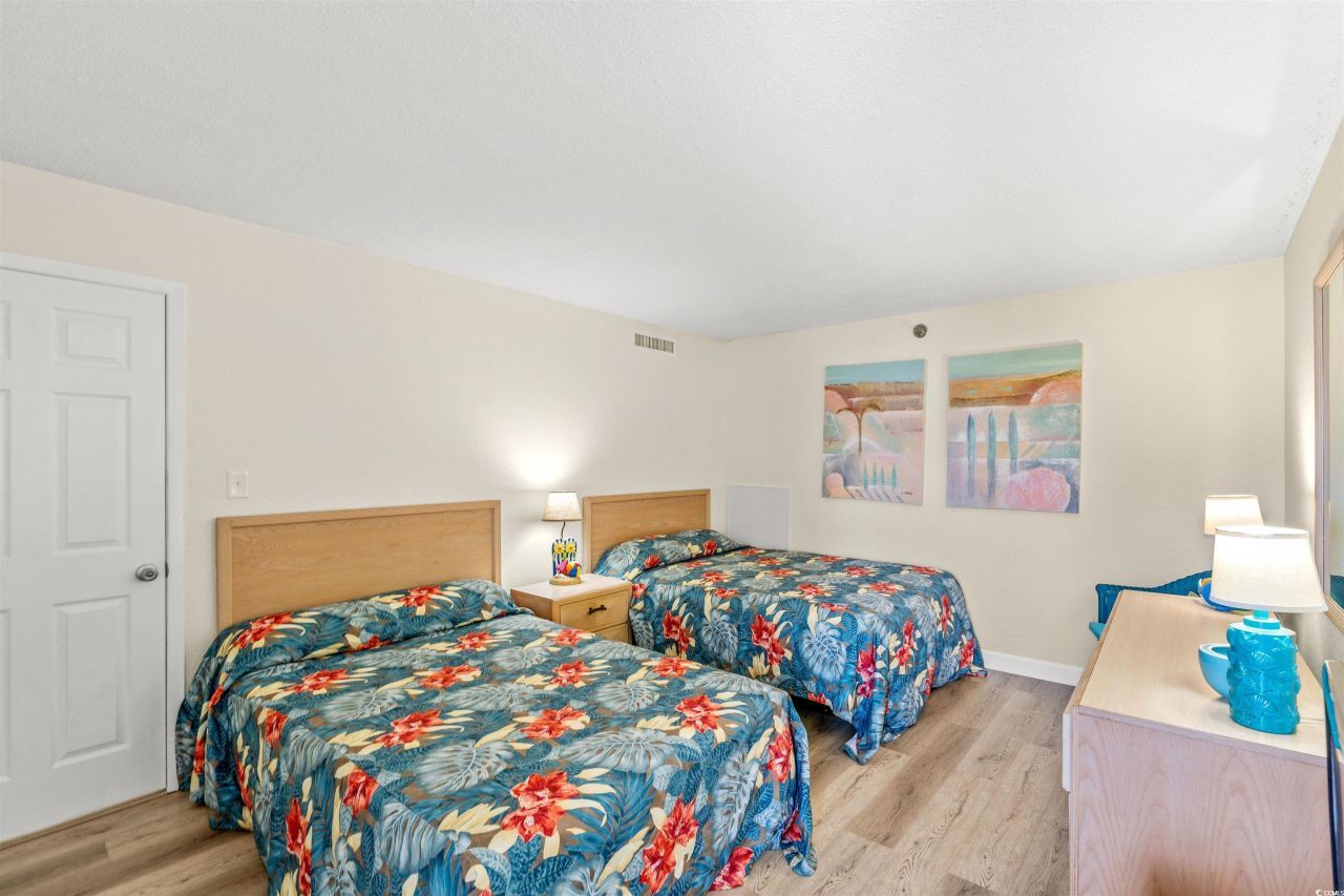 200 N 76th Ave. N Photo 19