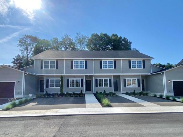 181 Ivy Terrace, Lewisburg, WV 24901