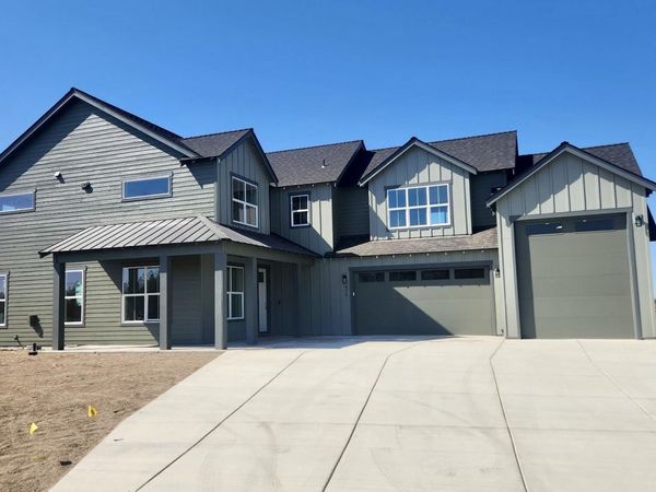 4317 SW Reindeer Avenue, Unit Lot 11, Redmond, OR 97756