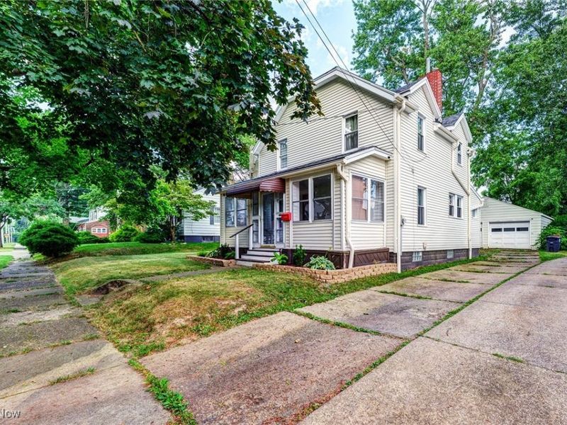 248 Malacca Street, Akron, OH 44305 Photo 2