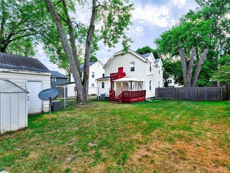 248 Malacca Street, Akron, OH 44305 Photo 4