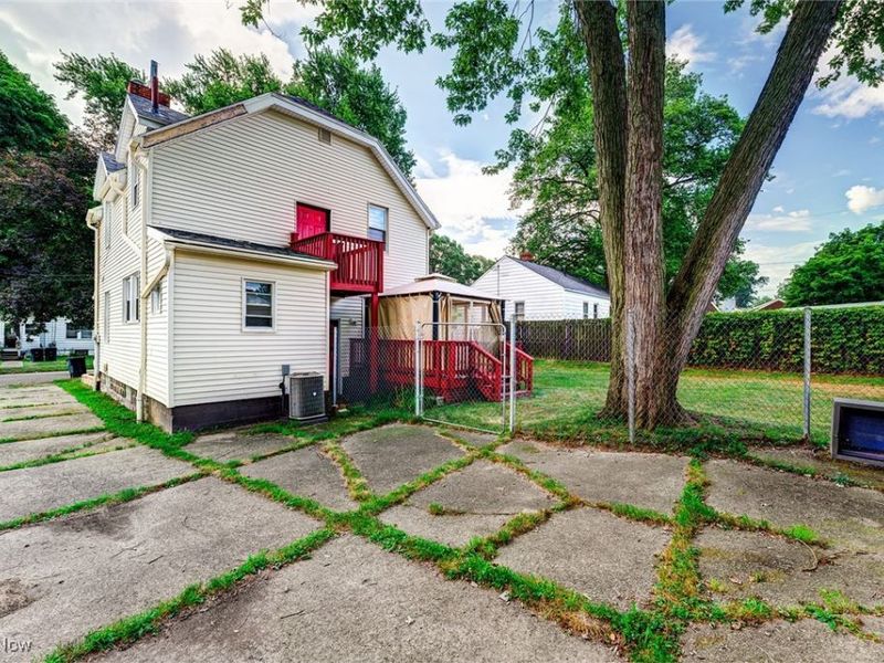 248 Malacca Street, Akron, OH 44305 Photo 6