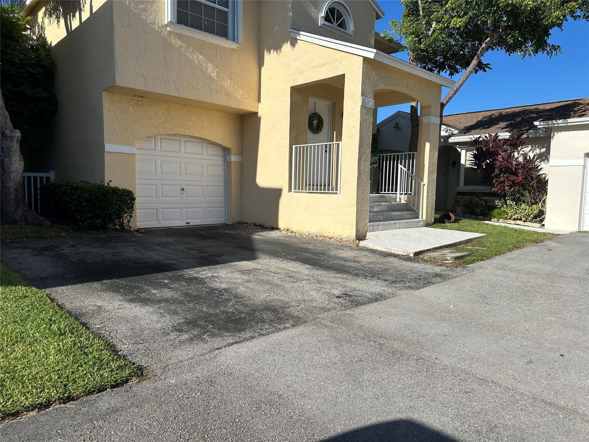 12018 NW 13th Street, Pembroke Pines, FL 33026 Photo