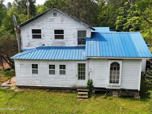 3076 State Route 28, Shokan, NY 12481