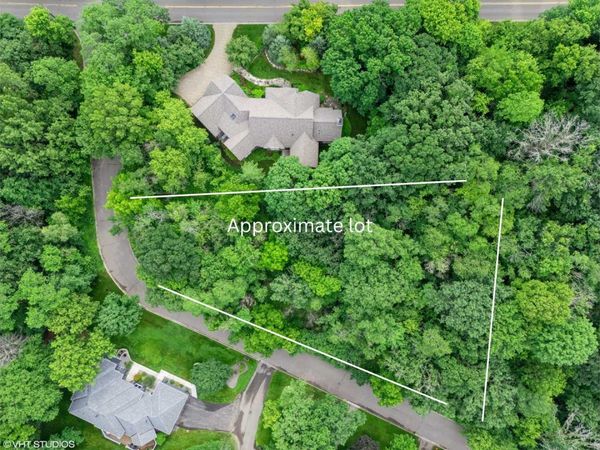 4893 Woodhurst Lane, Minnetonka, MN 55345