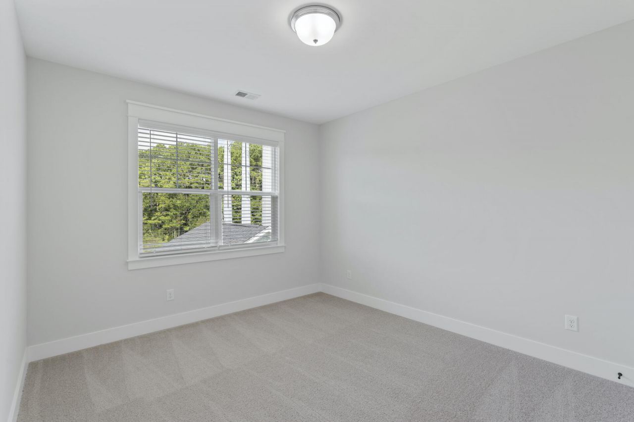 2114 Blue Bayou Boulevard Photo 16