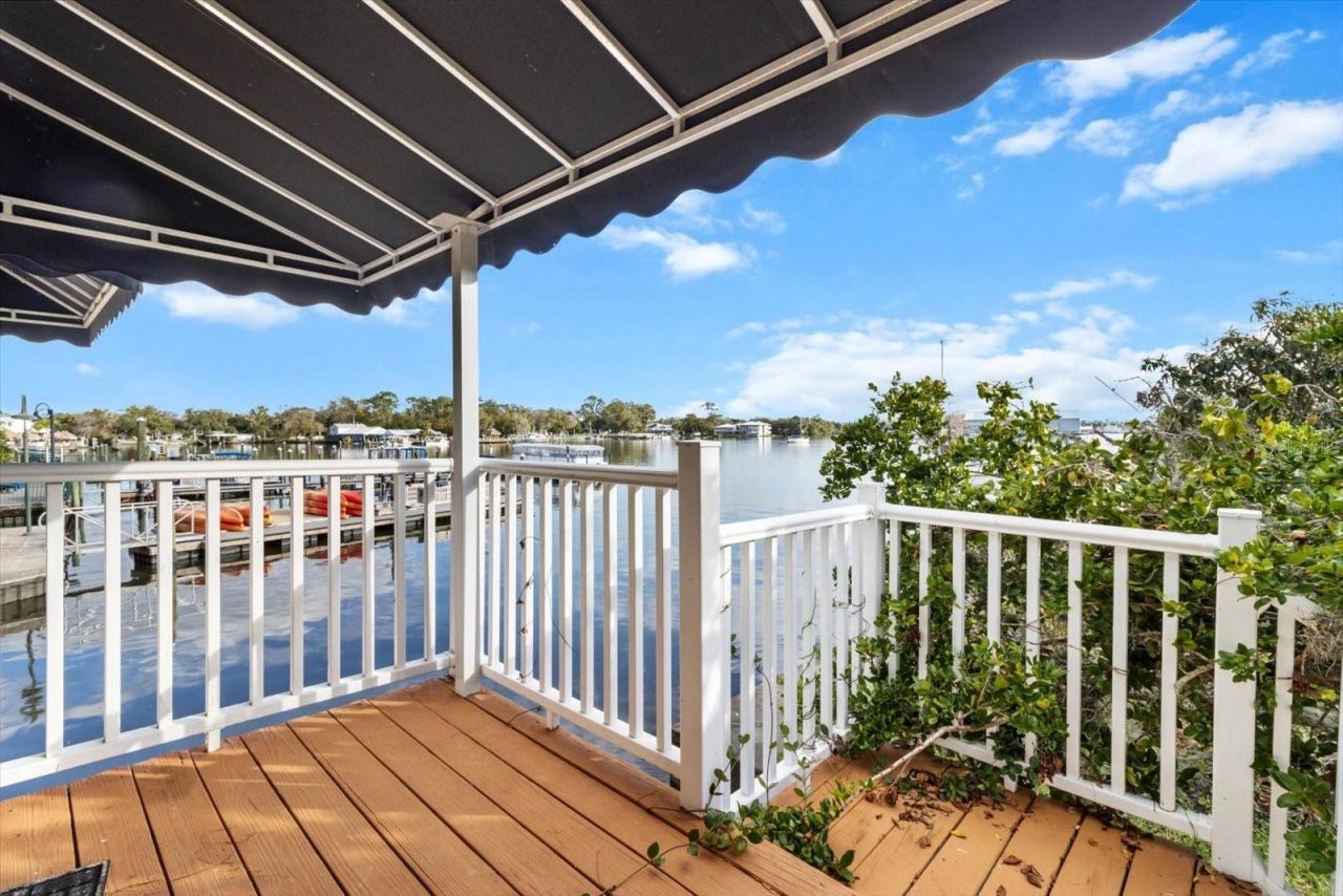 519 NW 7th Avenue, Crystal River, FL 34428 Photo