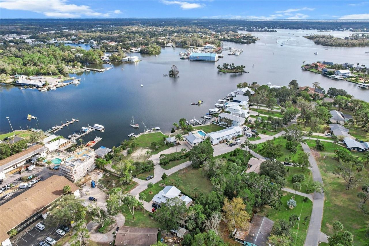 519 NW 7th Avenue, Crystal River, FL 34428 Photo