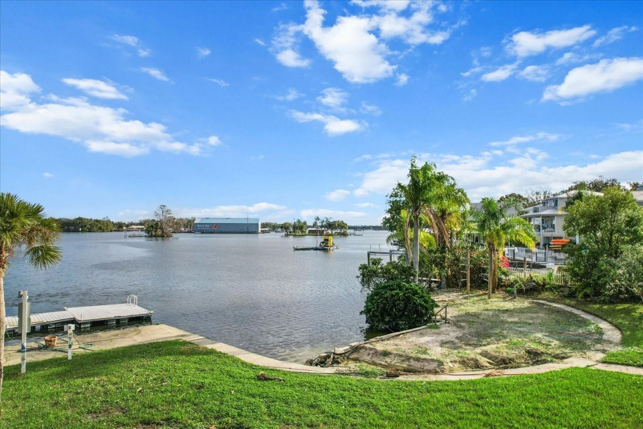 519 NW 7th Avenue, Crystal River, FL 34428 Photo