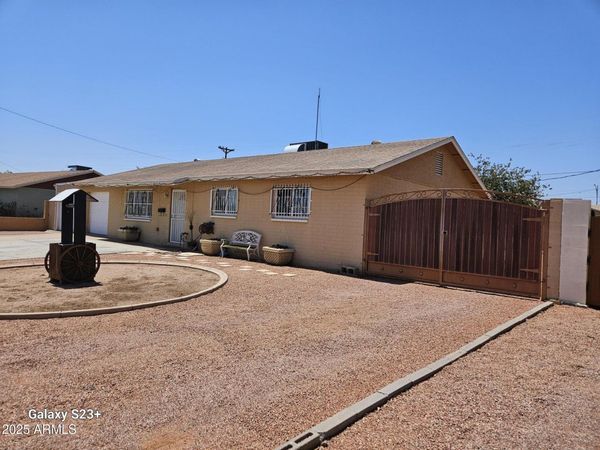 3020 N 40TH Avenue, Phoenix, AZ 85019