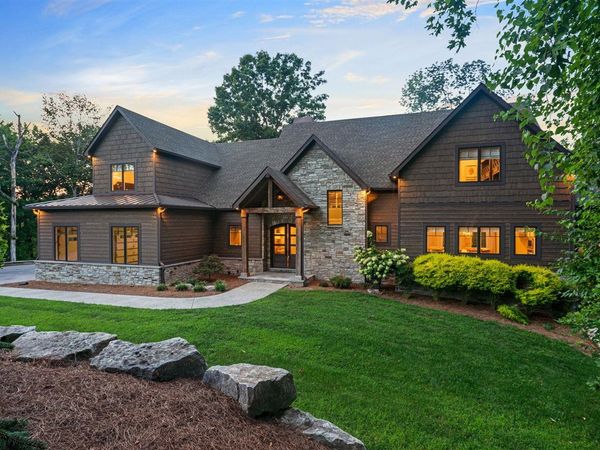 428 Lake Ridge Road, Scottsville, KY 42164