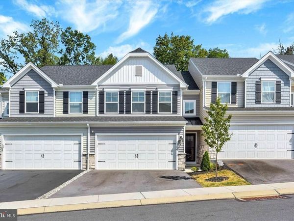 156 EMMA CIRCLE, HARRISBURG, PA 17112