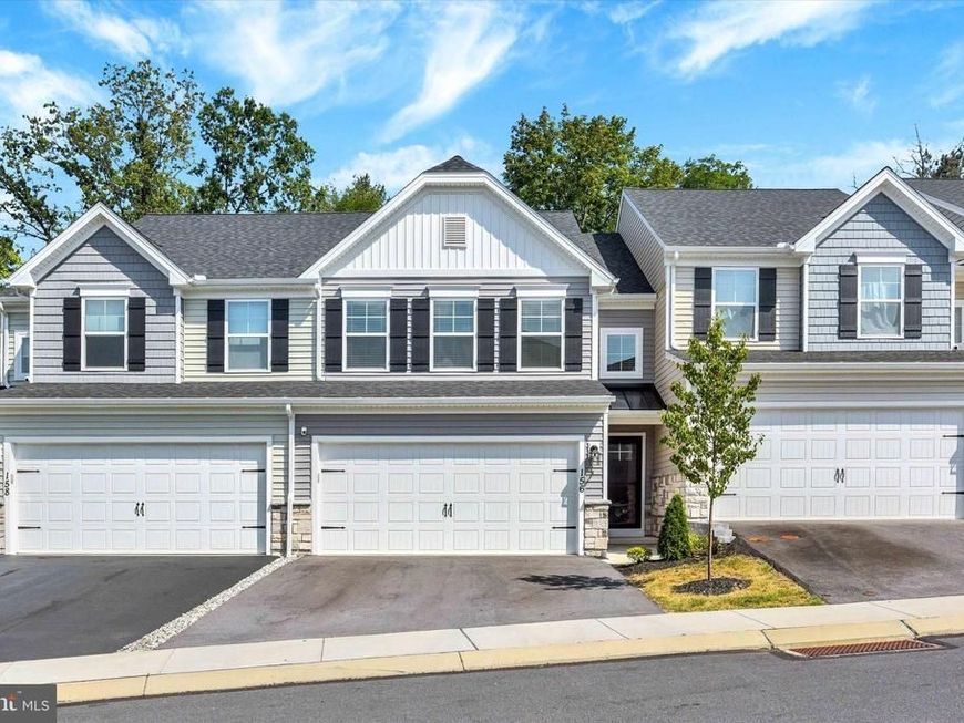 156 Emma Circle, Harrisburg, PA 17112 Main Photo