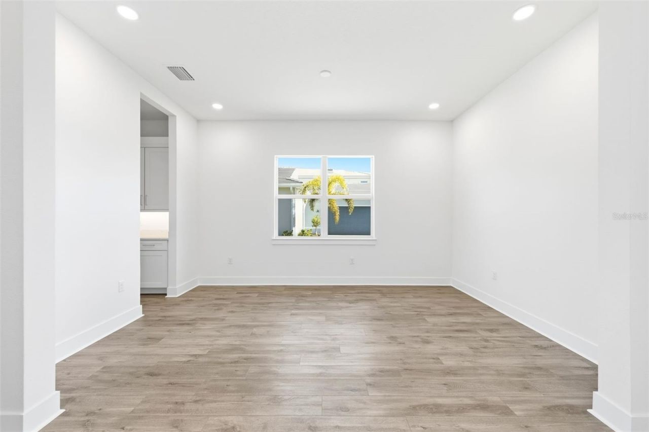 17715 Palmiste Drive, Bradenton, FL 34202 Photo