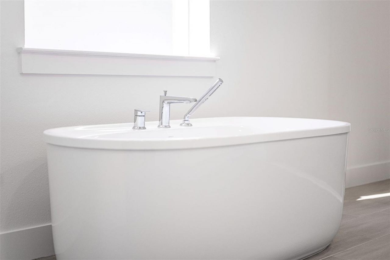 17715 Palmiste Drive, Bradenton, FL 34202 Photo