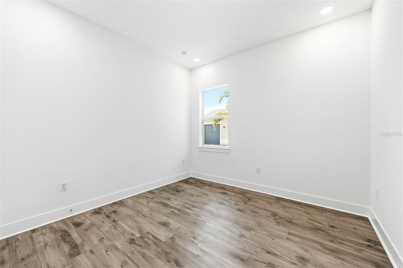 17715 Palmiste Drive, Bradenton, FL 34202 Photo