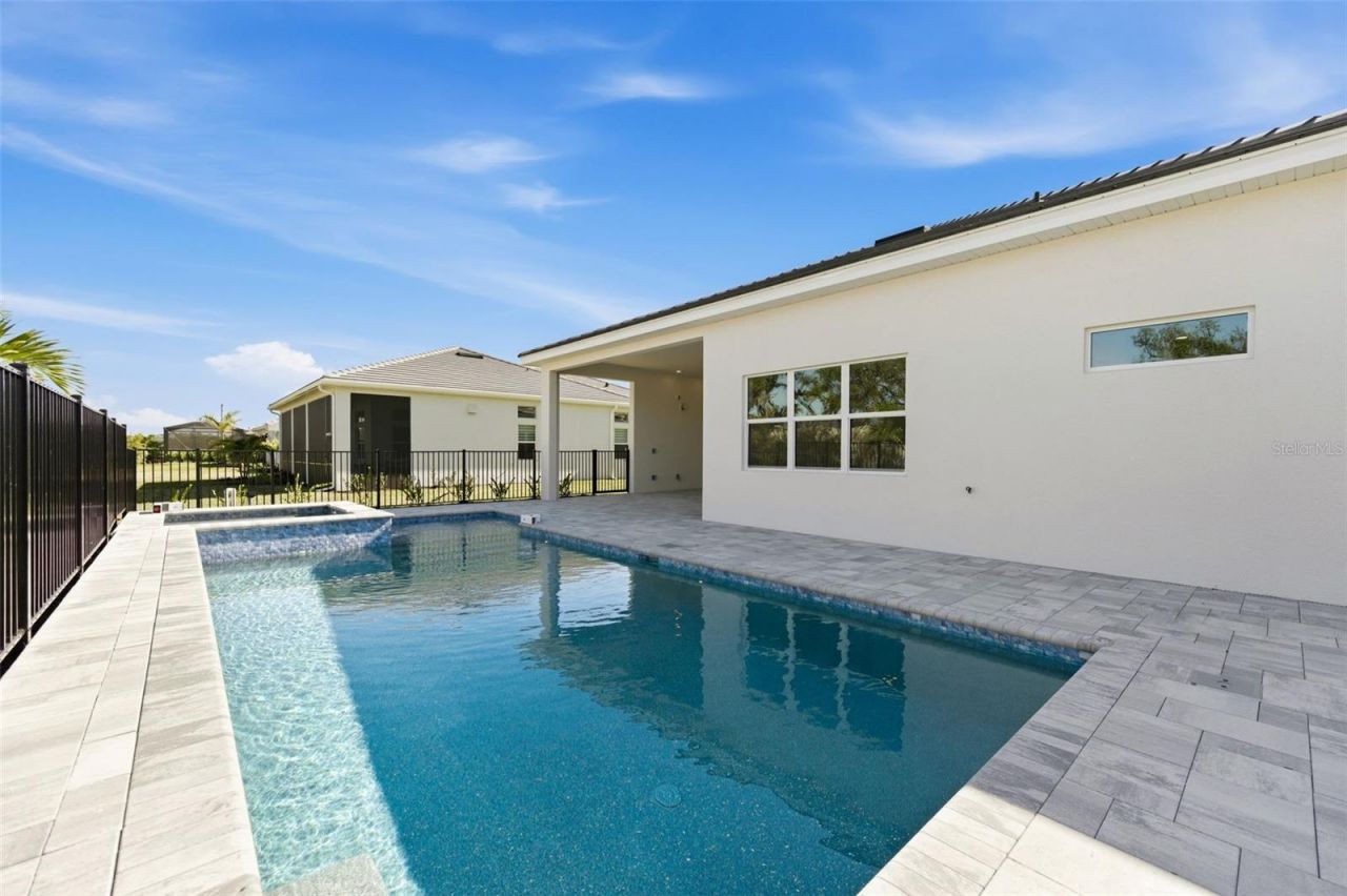 17715 Palmiste Drive, Bradenton, FL 34202 Photo