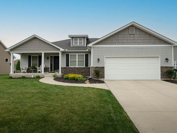 720 Sherwood Drive, Troy, OH 45373