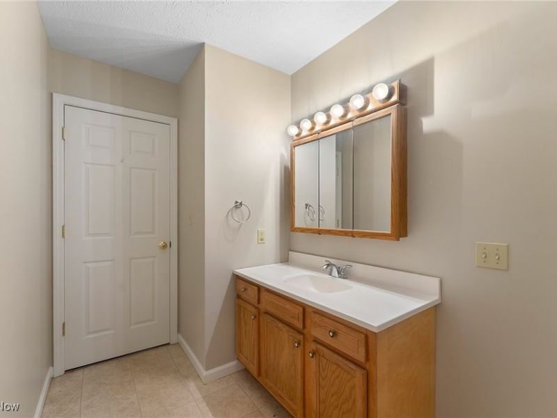 405 Orchard Drive, Leetonia, OH 44431 Photo 16