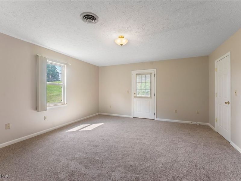 405 Orchard Drive, Leetonia, OH 44431 Photo 17