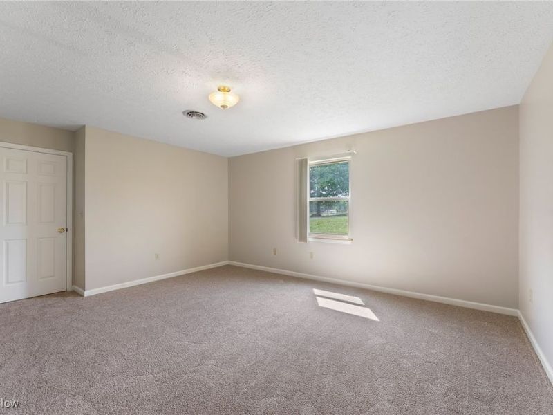 405 Orchard Drive, Leetonia, OH 44431 Photo 18