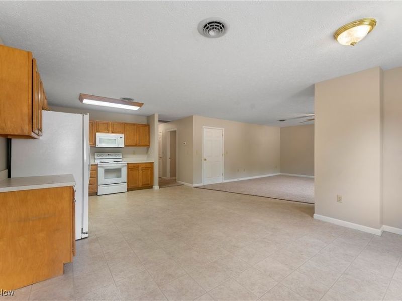 405 Orchard Drive, Leetonia, OH 44431 Photo 8