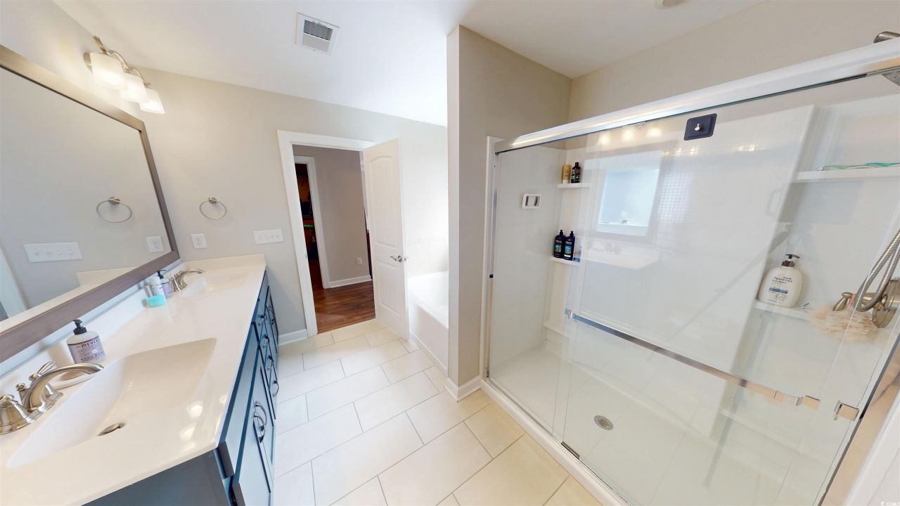 3397 Eversheen Dr. Photo 15