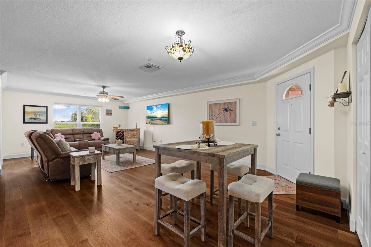 375 Bobby Jones Road, Unit 375, Sarasota, FL 34232 Photo