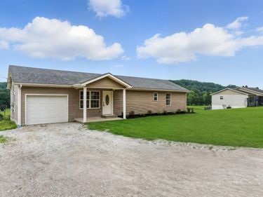 2461 Lambert Road, Berea, KY 40403