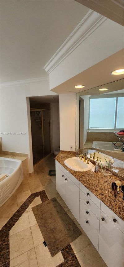 19111 Collins Ave, Unit 701, Sunny Isles Beach, FL 33160 Photo