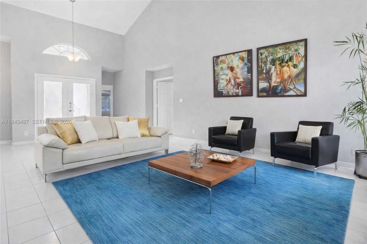 2613 Oakbrook Dr, Weston, FL 33332 Photo