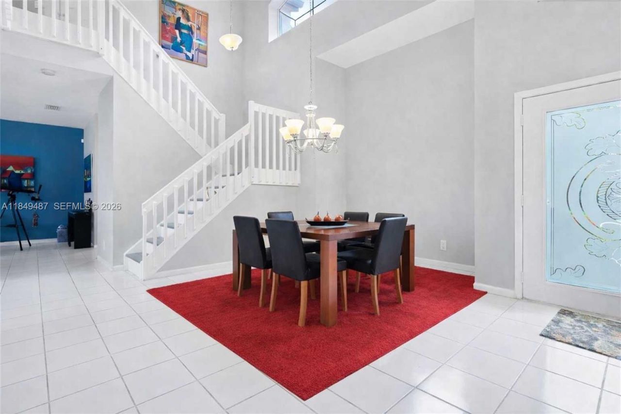 2613 Oakbrook Dr, Weston, FL 33332 Photo