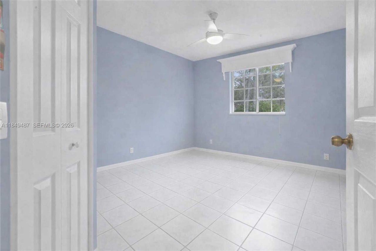 2613 Oakbrook Dr, Weston, FL 33332 Photo