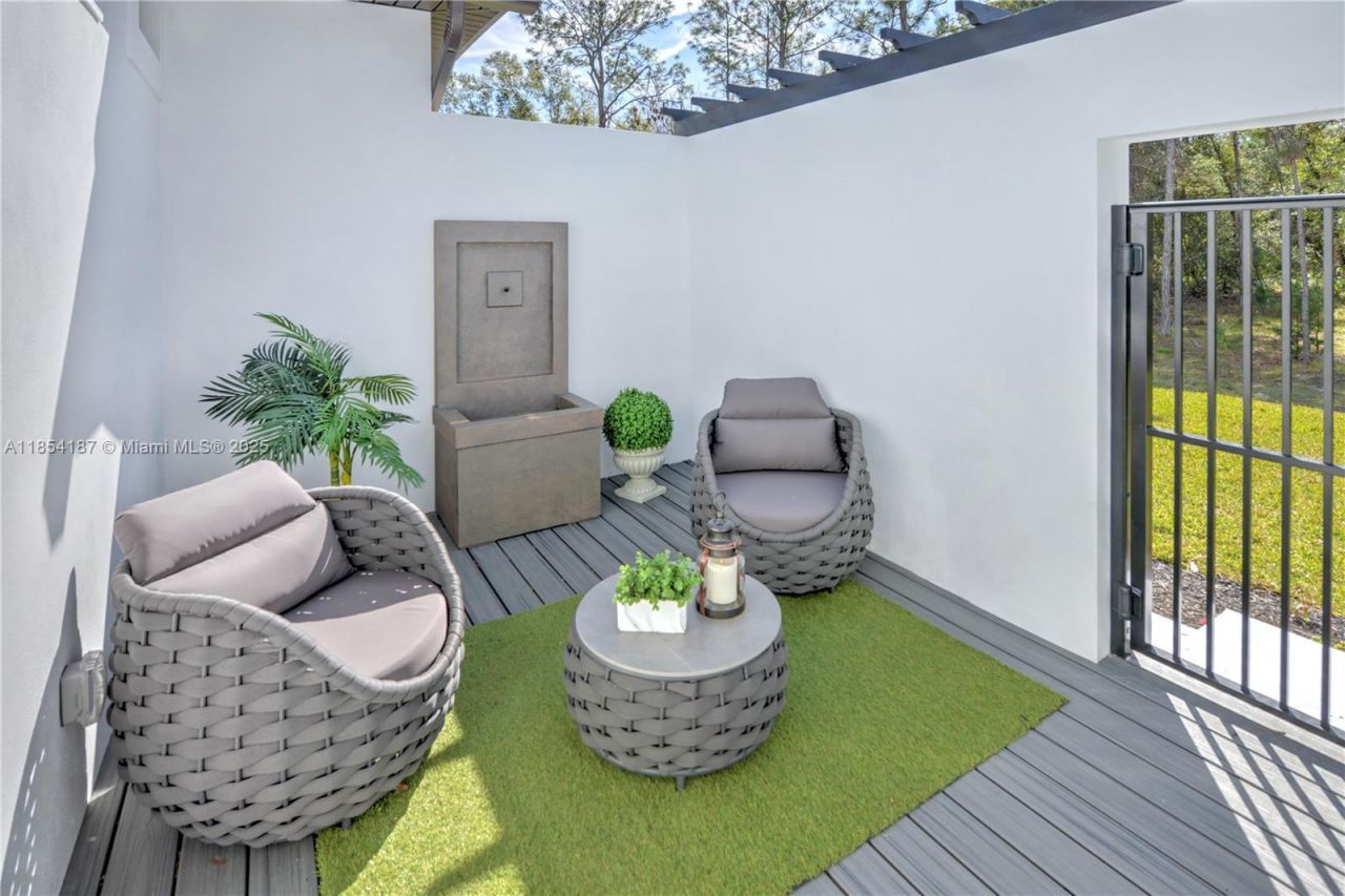 1829 Adrian Creek Blvd, Port Orange, FL 32128 Photo