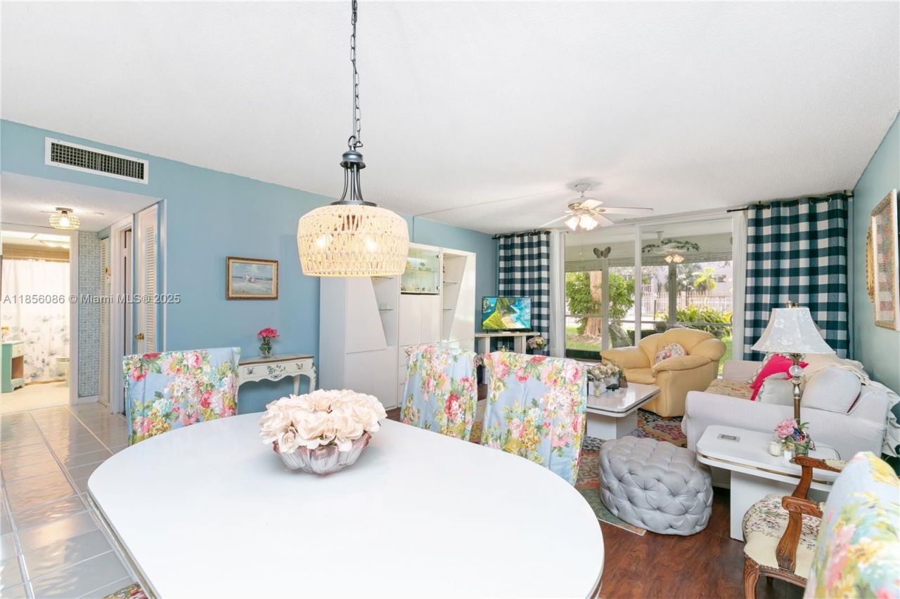 1001 NE 14th Ave, Unit 107, Hallandale Beach, FL 33009 Photo