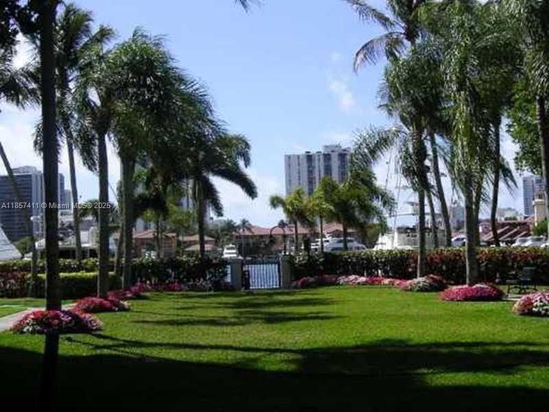 3600 Yacht Club Dr, Unit 1503, Aventura, FL 33180 Photo