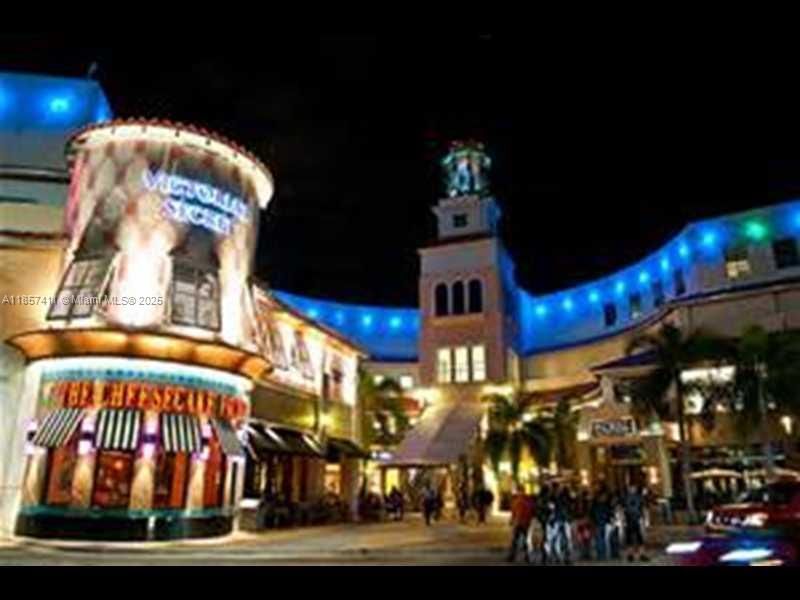 3600 Yacht Club Dr, Unit 1503, Aventura, FL 33180 Photo