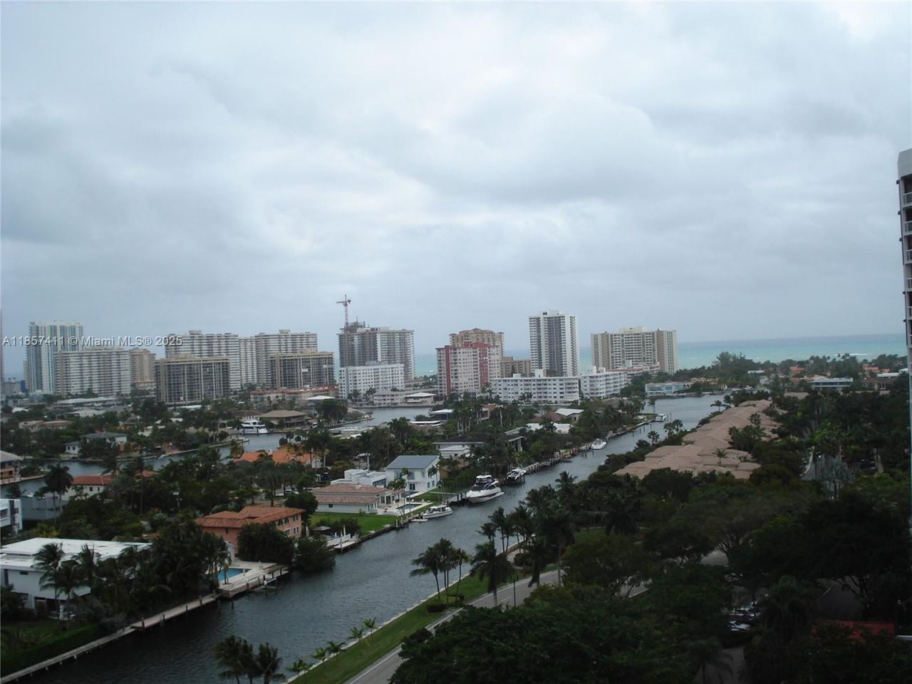 3600 Yacht Club Dr, Unit 1503, Aventura, FL 33180 Photo